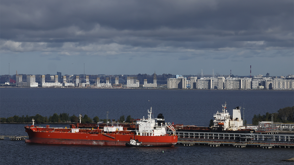 Правительство может продлить запрет на экспорт бензина до конца февраля