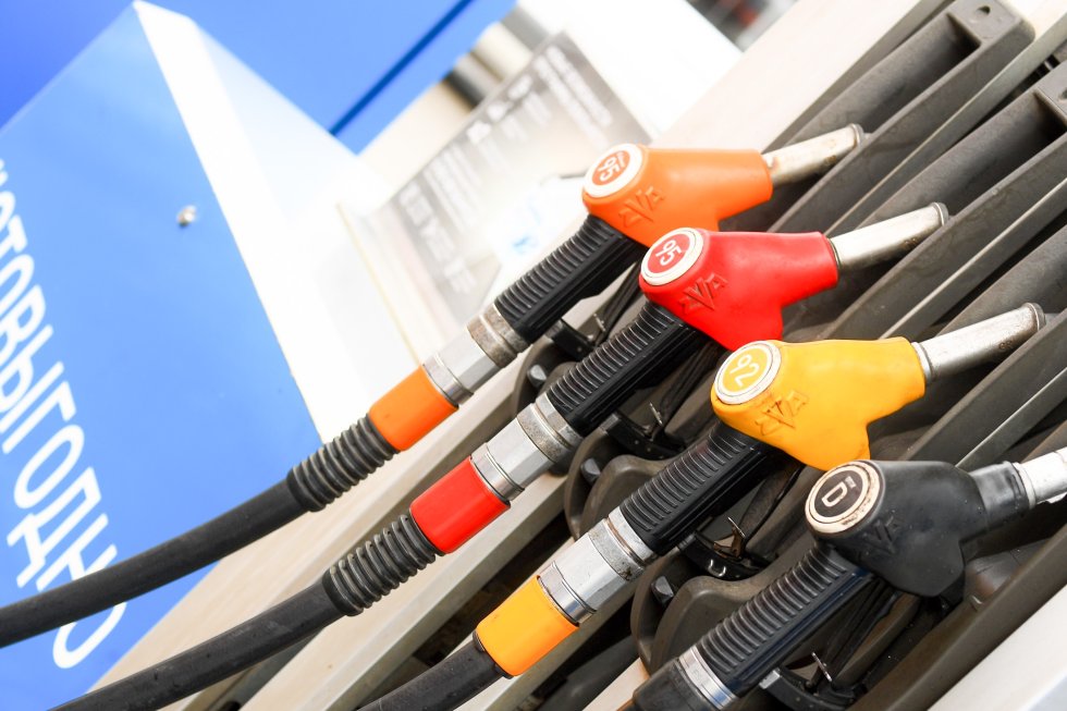 Проблема не в цене: Бензин в России в моменте стал дороже, чем в США